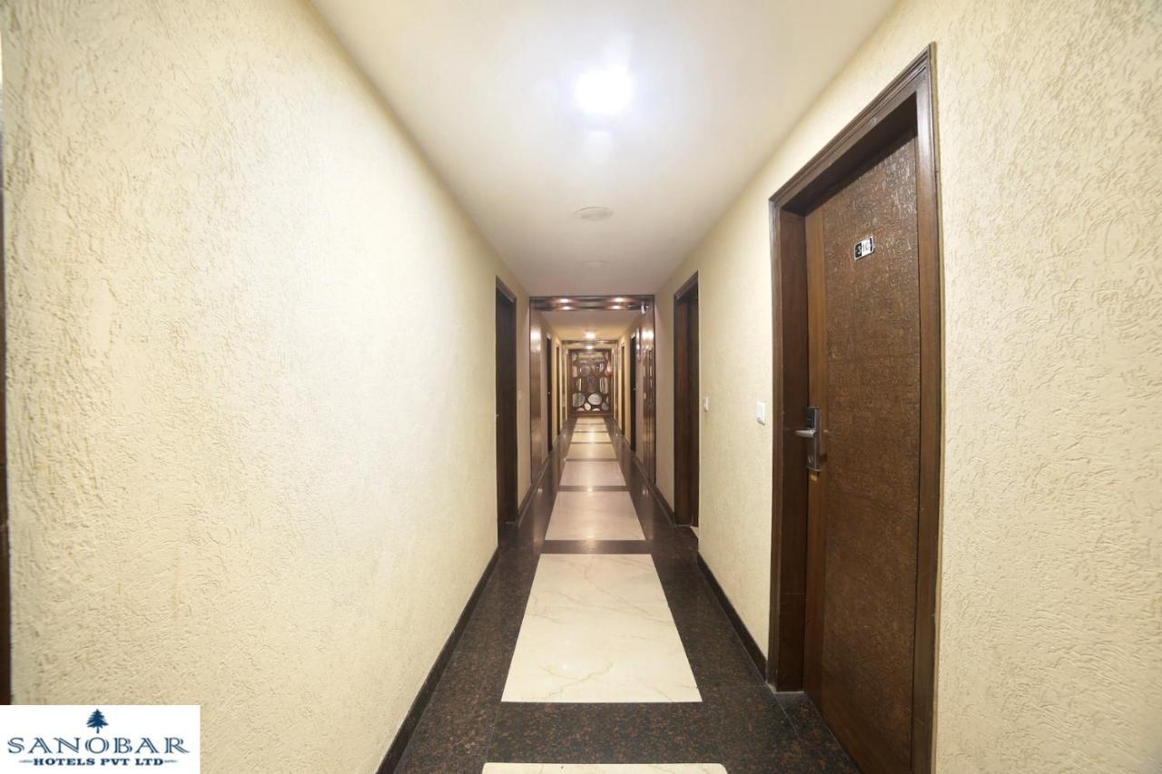 Hotel Sanobar The Midtown Mussoorie Exteriér fotografie