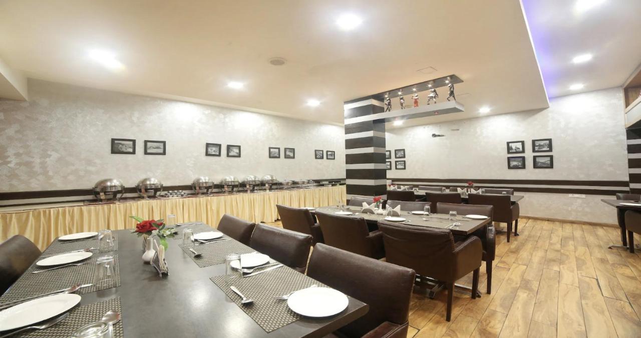 Hotel Sanobar The Midtown Mussoorie Exteriér fotografie