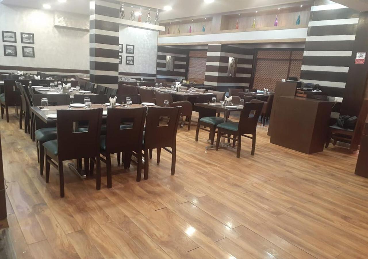 Hotel Sanobar The Midtown Mussoorie Exteriér fotografie
